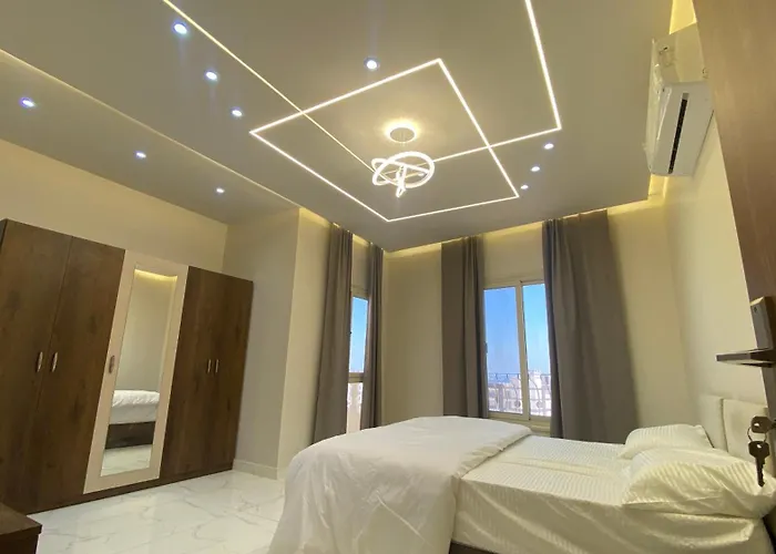 Portrait Apartment *